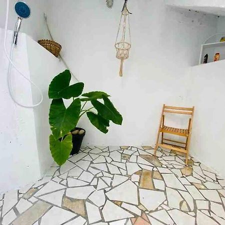 Habitation Nala Proche Bourg Apartment Terre-De-Haut ภายนอก รูปภาพ