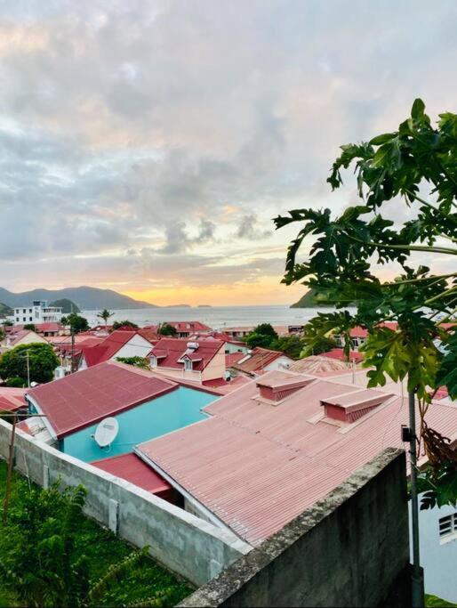 Habitation Nala Proche Bourg Apartment Terre-De-Haut ภายนอก รูปภาพ